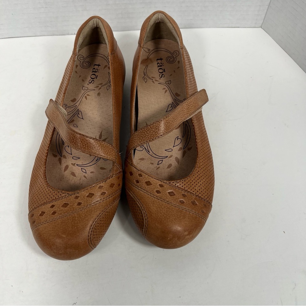 Taos Scamp Women’s Shoes 6 Brown Leather Mary Jane Comfort Flats Arch Support - Picture 2 of 14